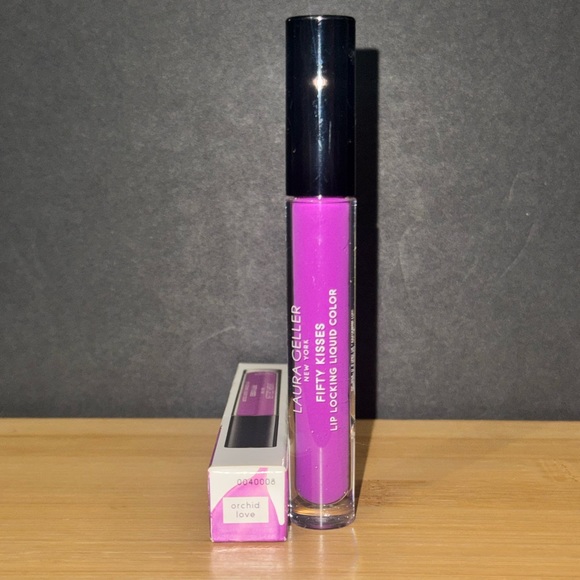 Laura Geller Fifty Kisses Lip Color - Orchid Love - Picture 2 of 3